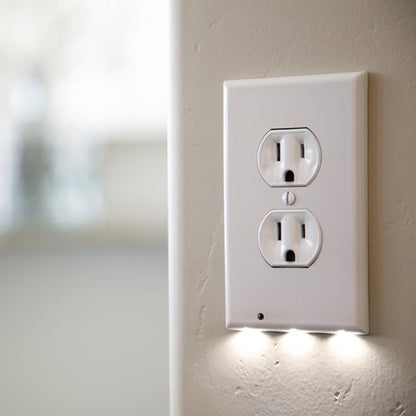 LED Light Sensor Outlet Cover – Sleek Automatic Night Lighting Solution